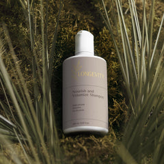 SELNAMED Longevity, Nourish and Volumize Shampoo bottle with meadowflower design, 290 ml, shown on a white background