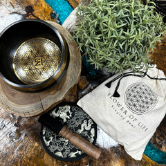 AW Gifts, Hand Beaten & Engraved Singing Bowl Gift Set - 14cm - Flower of Life