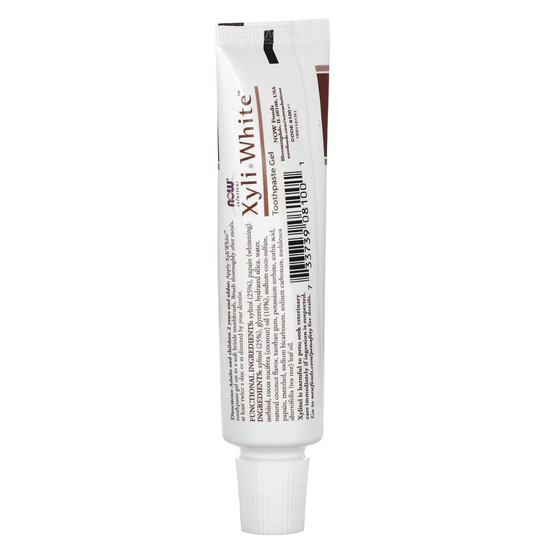 MKSTAVRINOS XyliWhite toothpaste gel with coconut oil and mint flavor, 1 oz, shown in a tube for oral cleaning and freshening.