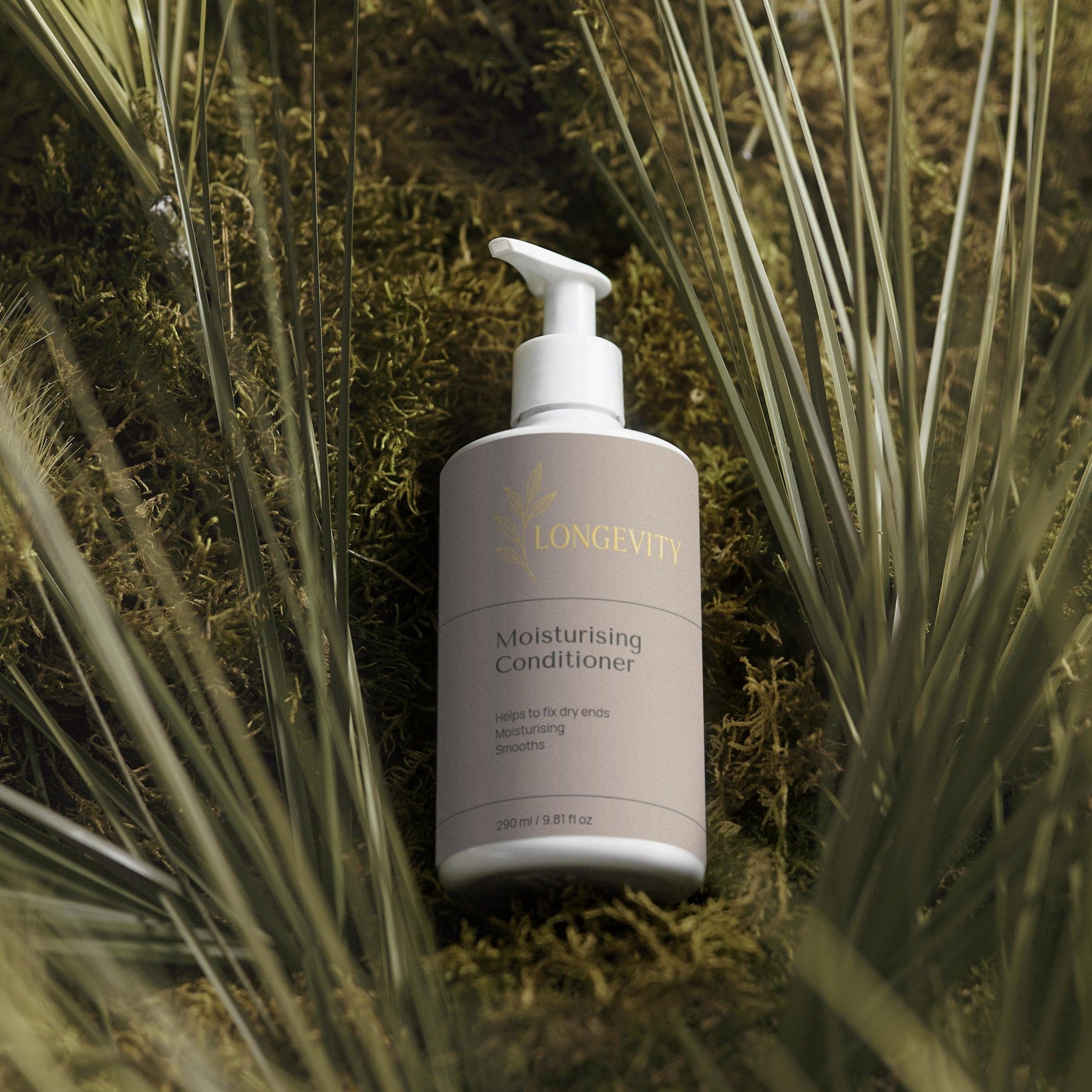 SelfNamed Longevity Moisturising Conditioner in 290ml bottle, creamy hair conditioner with botanical ingredients.