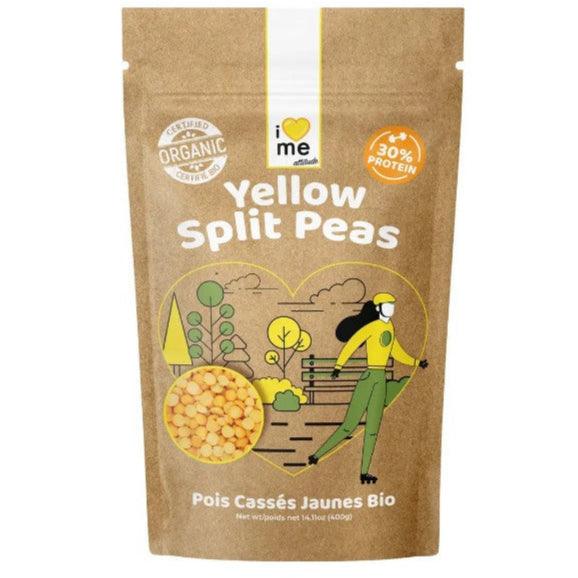 Organic yellow split peas from ILOVE ME superfood, 400g package, showcasing bright dried legumes in a natural setting.